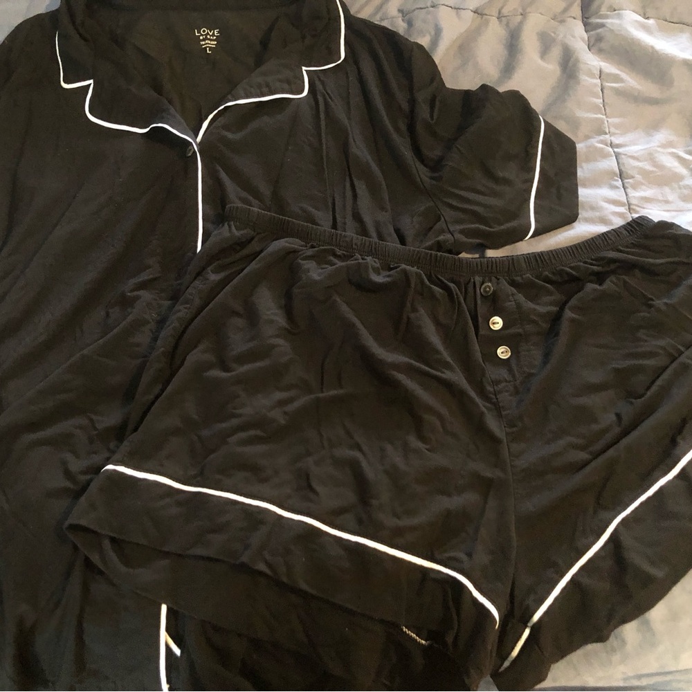 NWOT Women’s pajama set bundle